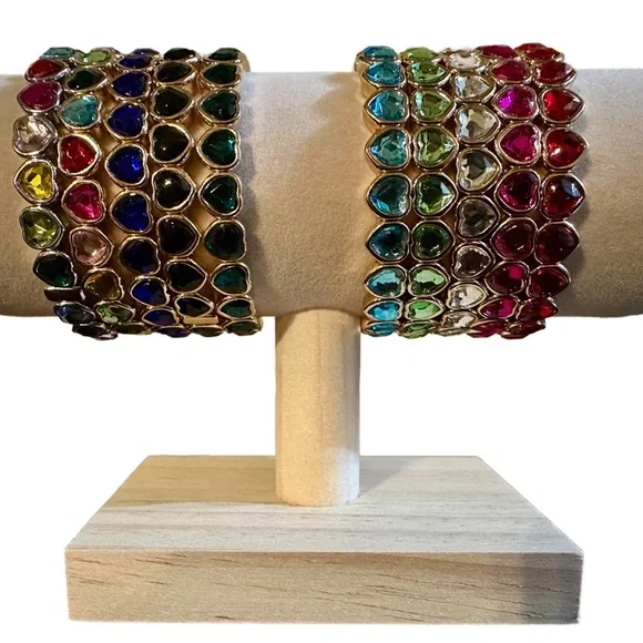 Gold & Hot Pink Bezel Heart Bracelet 💕 - Picture 3 of 3